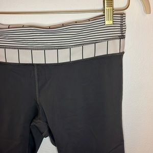 Lululemon Leggings with pocket